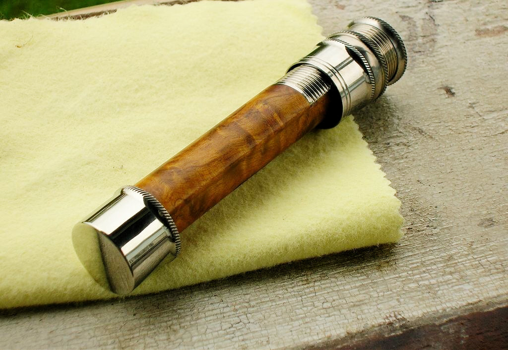 Vintage Inspired Mortised Down Lock Seat