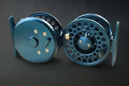 TREK Click/Pawl Fly Reel - 1-3wt- Blue
