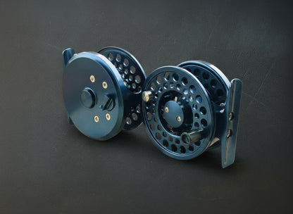 TREK Click/Pawl Fly Reel - 1-3wt- Blue