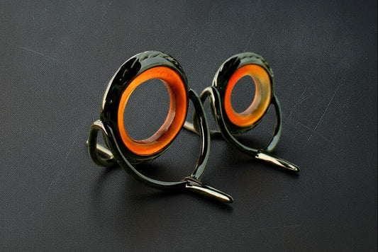 Lemke Amber Agate Guide – Rope Knurl, Black Frame